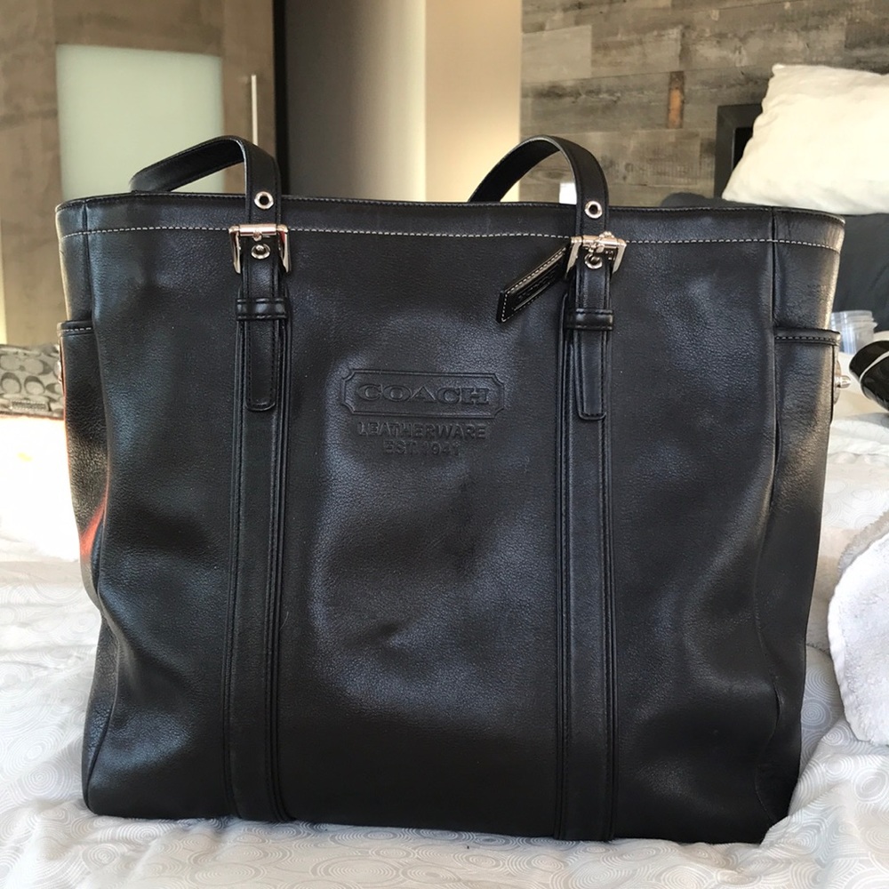 Coach classic leather tote